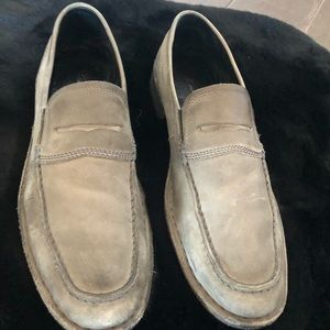 Kenneth Cole NY grey penny loafer size 10